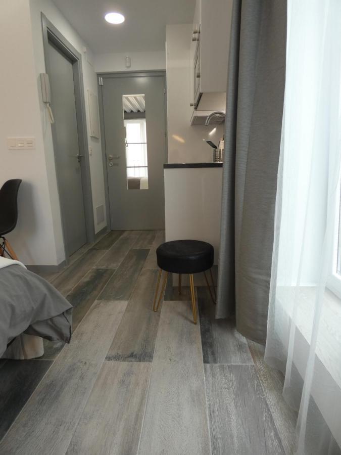 Estudio Con Encanto En Casco Antiguo De Burgos P2 エクステリア 写真